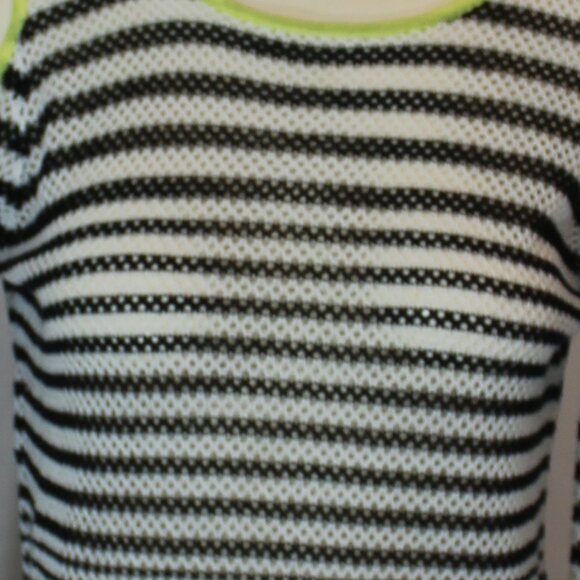John + Jenn black white long sleeve open shoulder women's sweater size small - Picture 5 of 5
